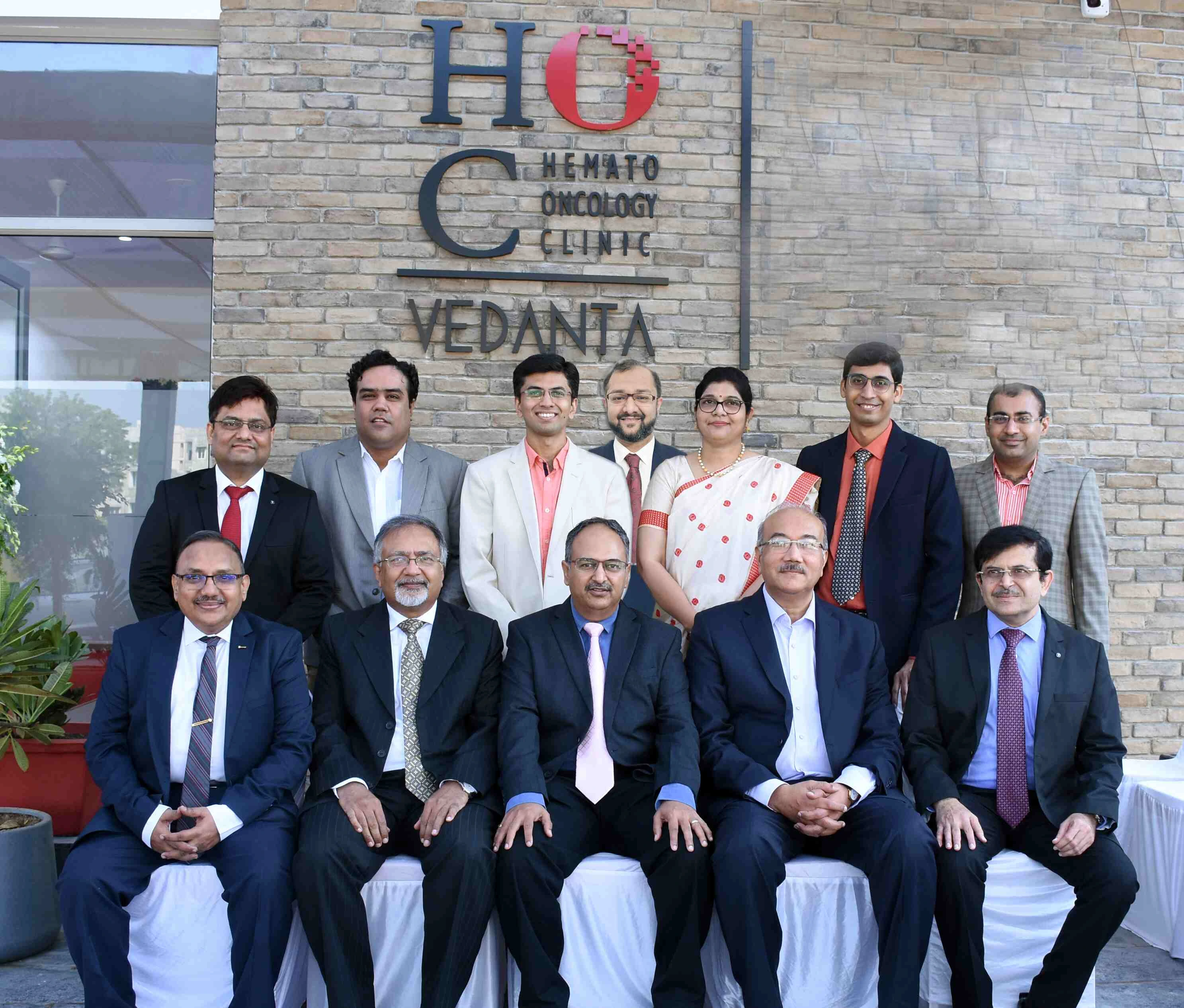 consultant-group-img